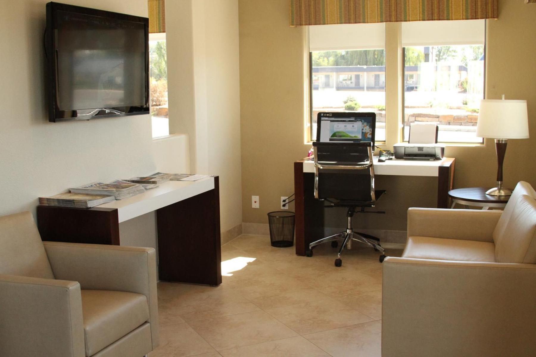Super 8 By Wyndham Montrose Motel Fasiliteter bilde